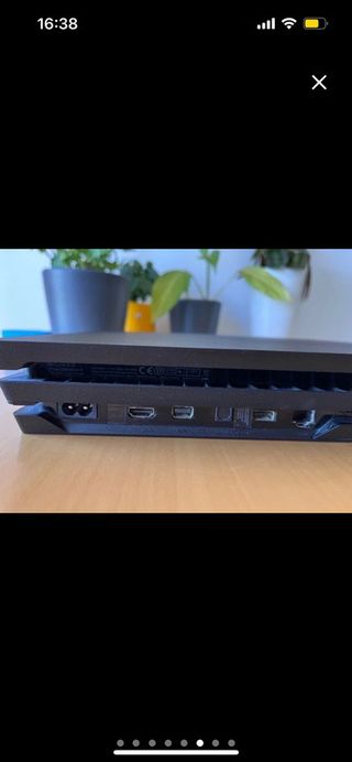 PS4 Pro Negra + 7 Juegos + Accesorios