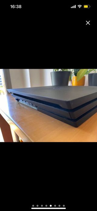 PS4 Pro Negra + 7 Juegos + Accesorios