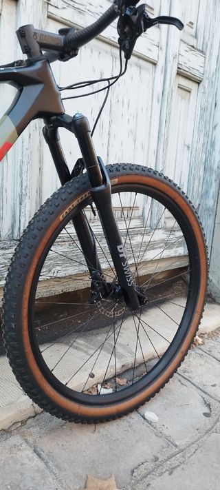 Bicicleta mtb Orbea Alma Carbon Btt