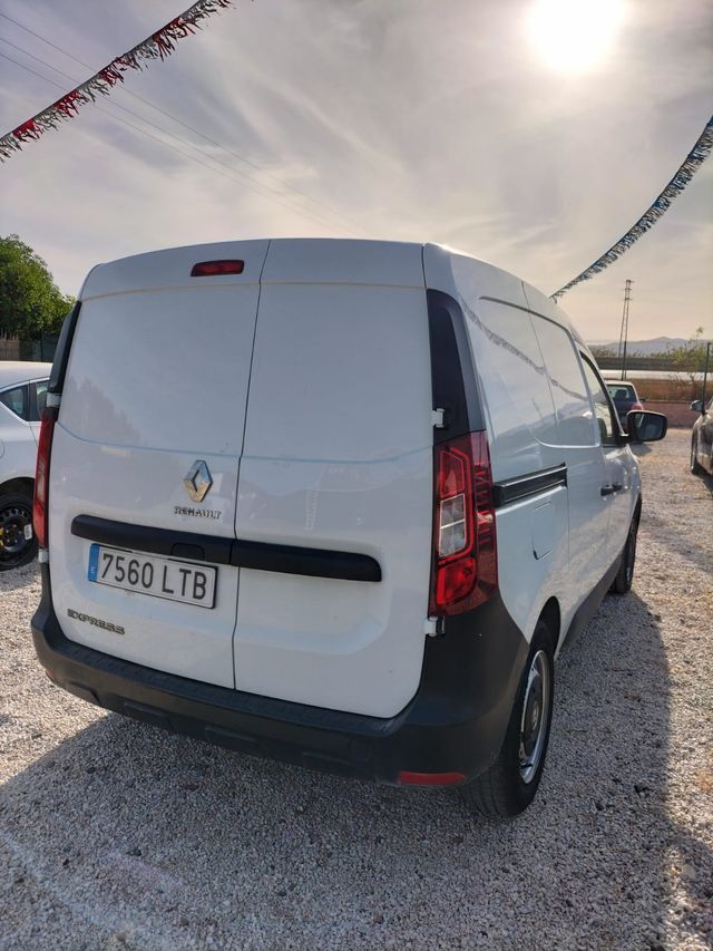 Renault Express Van 2021