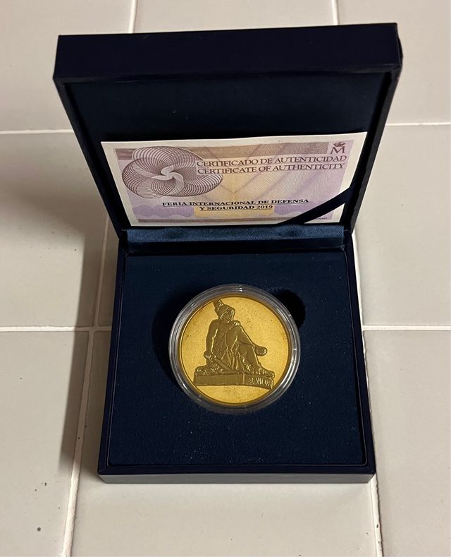 MEDALLA FERIA INTERNACIONAL DE DEFENSA Y SEGURIDAD