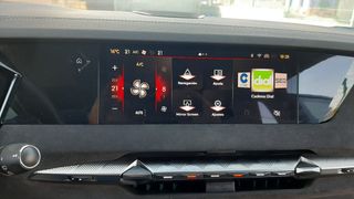 PRECIOSO DS4 PERFORMANCE LINE PLUS ( MODELO DEPORTIVO )