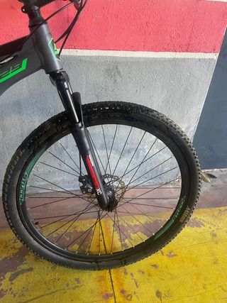 Bicicleta de montaña Stucchi + CASCO GRATIS 