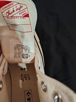 Converse Talla 41 Estampado Labios Rojos