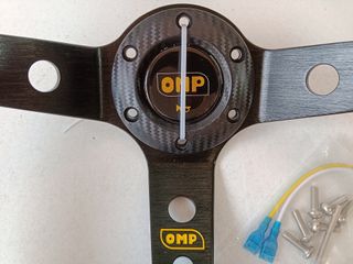 volante omp + piña ibiza cordoba golf 2 y 3