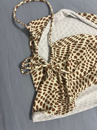 Top Bershka estampado lunares