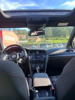 Volkswagen GOLF GTI 2.0 2014