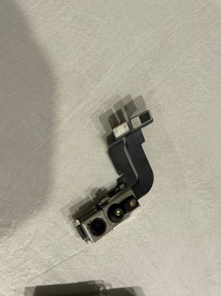 Fotocamera Posteriore e Anteriore iPhone 15 Pro 
