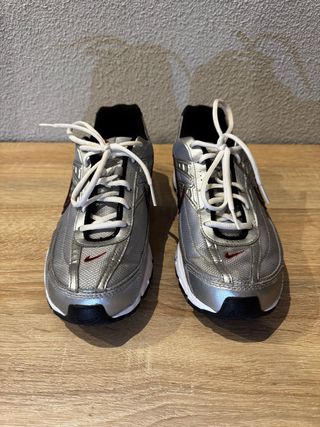 Zapatillas Nike Initiator Plateadas Talla 42