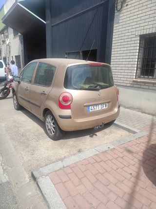 Renault Modus 2005
