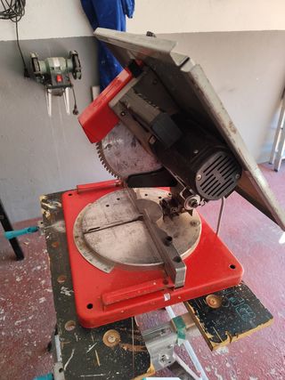 Ingletadora con mesa de corte
STAYER SC ,250 PRO