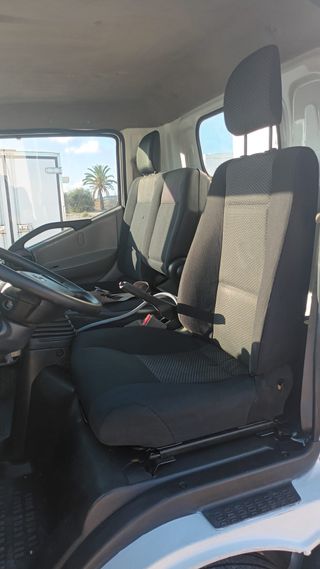 NISSAN CABSTAR  2013 GANCHO CON CARROCERIA CUBA