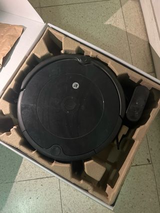 Robot Aspirador Roomba 692
