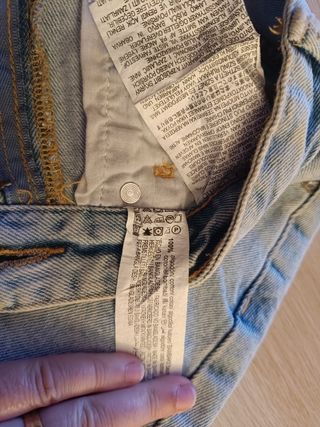 Falda y pantalón corto tejano