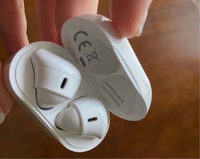 Auriculares inalámbricos SPC blancos