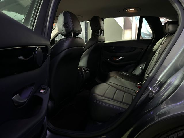 Mercedes-Benz GLC SUV (253) 2016