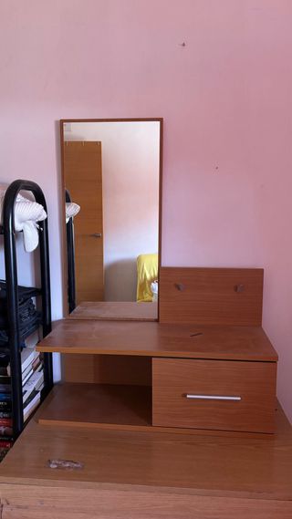 Mueble de entrada de madera