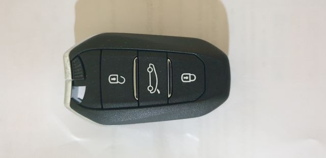 Llave Alfa Romeo 2025 Nueva