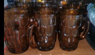 6€ cada una. 22 jarras cerveza vintage
