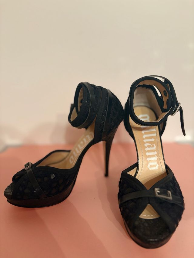 Sandalias de tacón Galliano negras