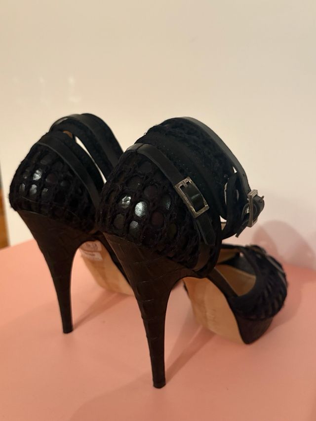 Sandalias de tacón Galliano negras