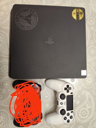 PS4 Slim
