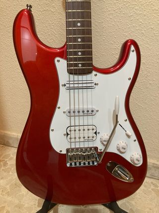 Guitarra Squier Stratocaster