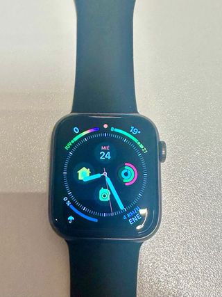 Apple Watch Series 5 GPS + CEL 44mm