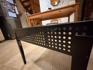 Mesa auxiliar metálica Ikea negra
