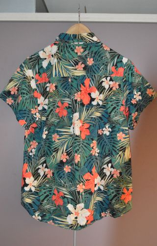 Camisa Hawaiana Estampada Talla M