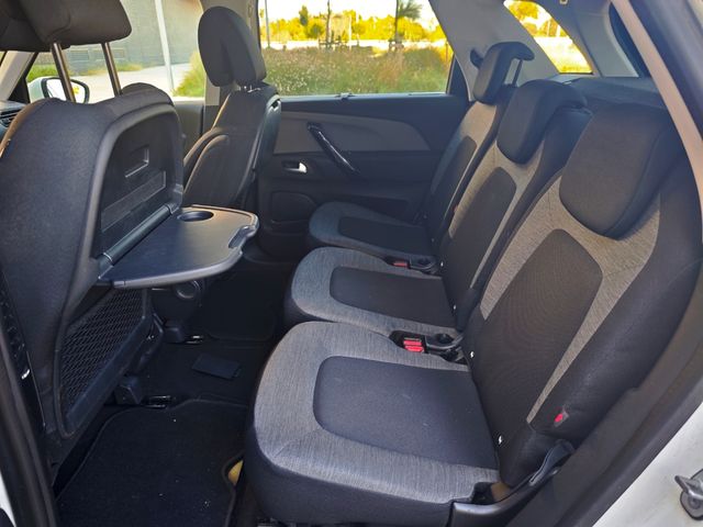 Citroen C4 Picasso 1.2i 130CV, 64000Km, año 2017
