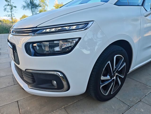 Citroen C4 Picasso 1.2i 130CV, 64000Km, año 2017