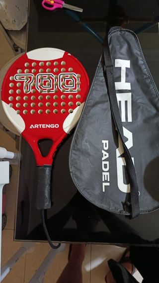 Pala Padel Artengo con Funda