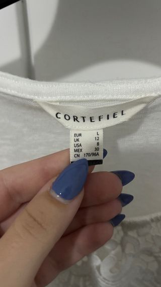 Camiseta Cortefiel blanca con encaje