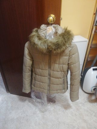 Chaqueta Anorak Zara Mujer Beige
