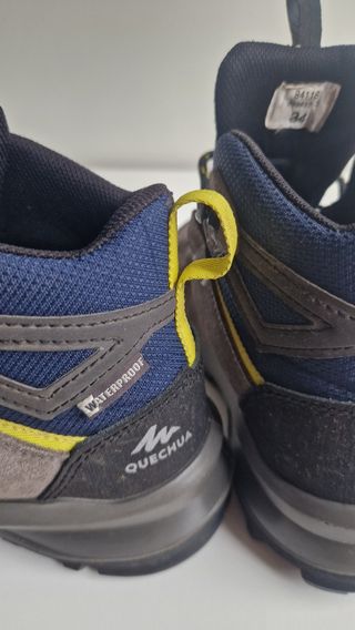 Botas de montaña niño talla 34