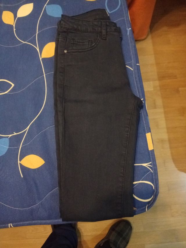 Pantalón vaquero negro talla 14