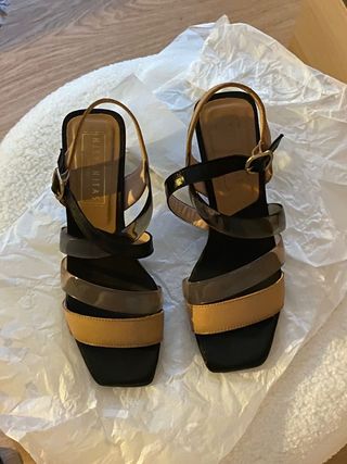 Sandalias Hispanitas Beige, Marrón y Negro Talla38