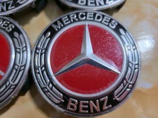 Tapas Bujes Mercedes Clásicos Rojos 75mm