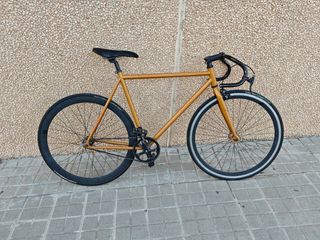 Bicicleta Fixie Dorada