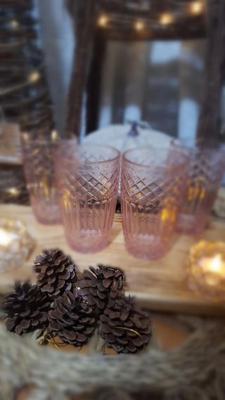 Vasos tallados rosas de cristal
