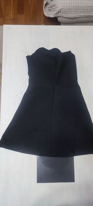 Vestido Peplum Negro con Pedrería