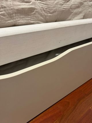 Cama nido beige y blanco con 2 colchones