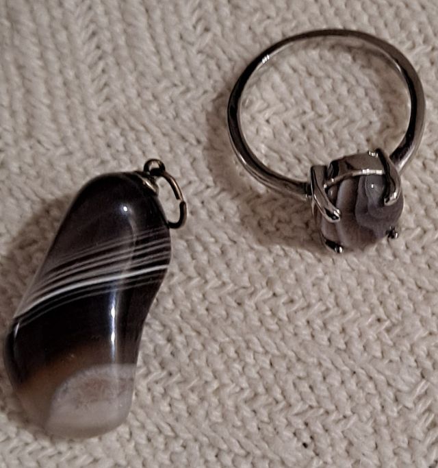 Conjunto Anillo y Colgante Piedra Ágata