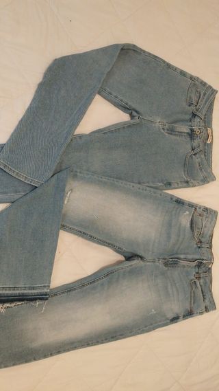 Lote 2 pantalones vaqueros talla 42