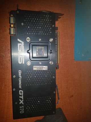 Tarjeta Gráfica ASUS GeForce GTX 570