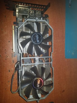 Tarjeta Gráfica ASUS GeForce GTX 570