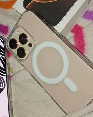 iPhone 16 Apple