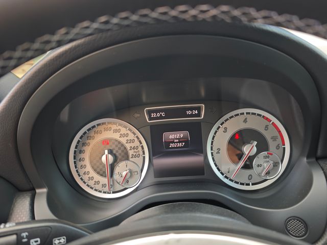 Mercedes-Benz Clase A 200d Sport Urban 136cv