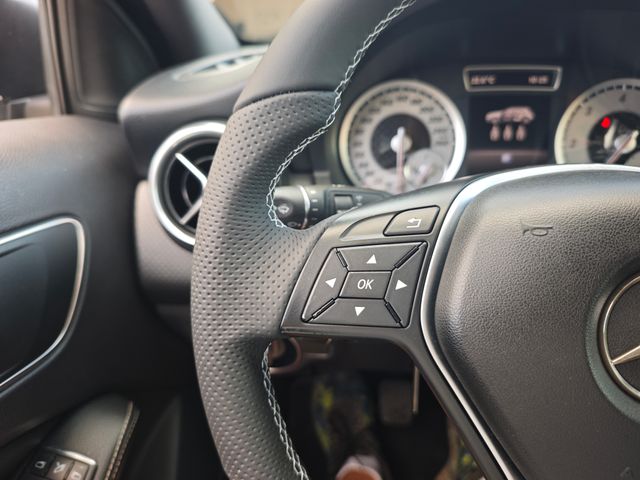 Mercedes-Benz Clase A 200d Sport Urban 136cv